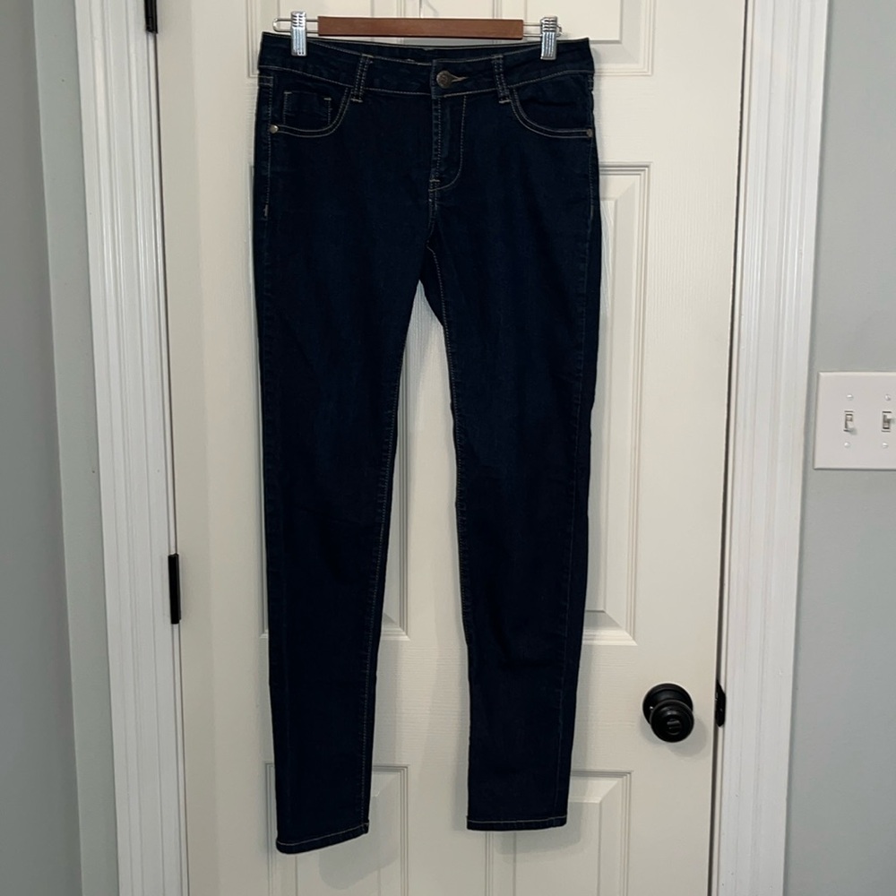 L&M Premium Junior Dark Wash‎ Mid Rise Skinny Jeans Sz 9 Stretchy